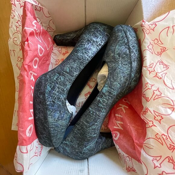 Dorking Blue Platform Heels, Sz 41/11 - Picture 3 of 6